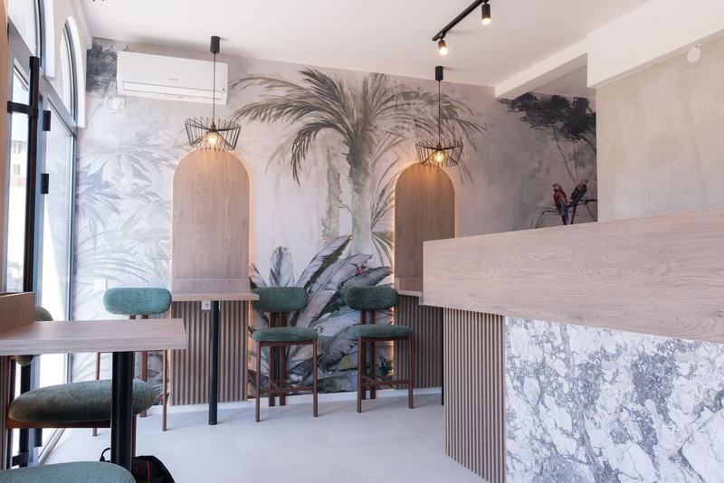 Lounge bar u zgradi